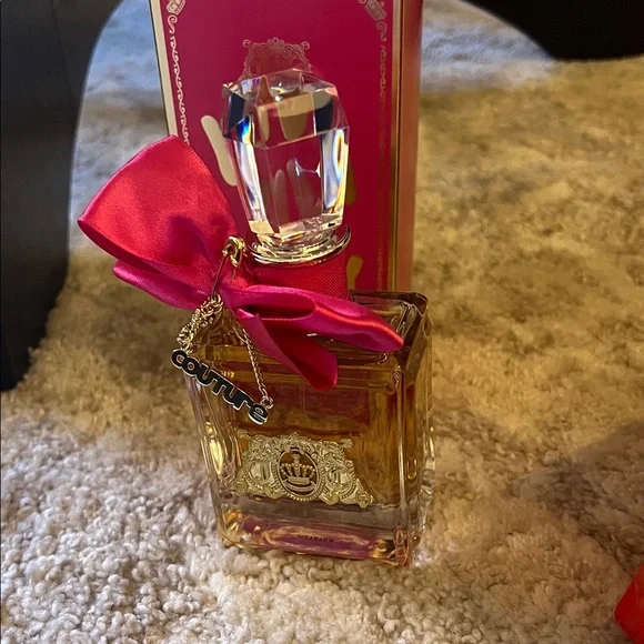 Juicy Couture Viva La Juicy Pink and Gold Box - Picture 5 of 5